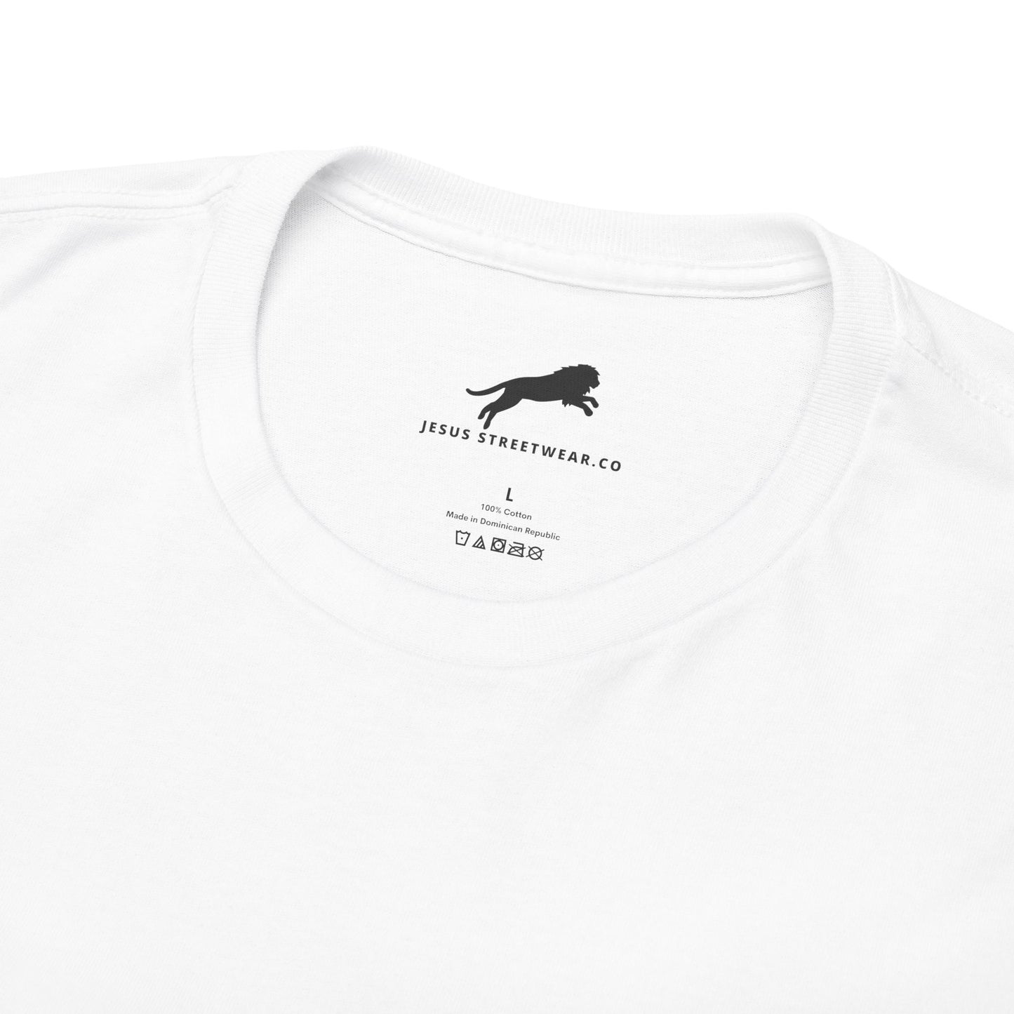 WOMEN OF FAITH-TEE (WHITE/BLACK)